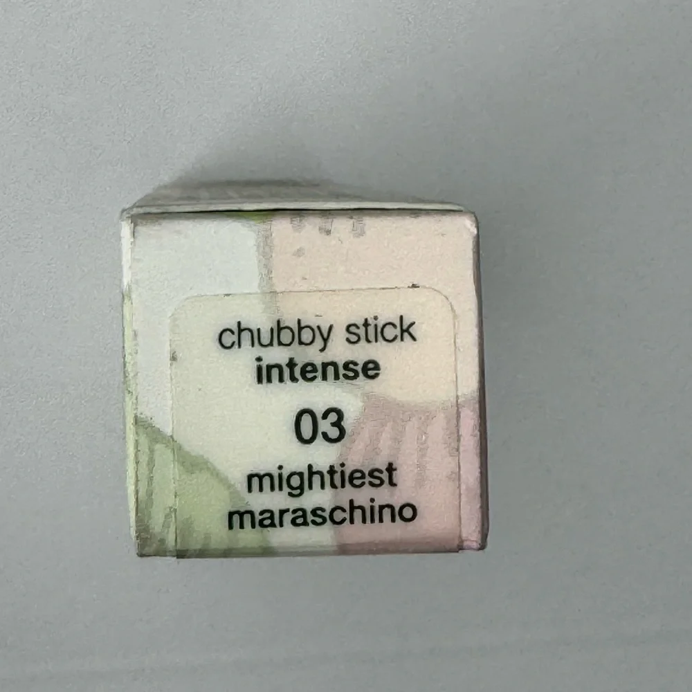 Clinique Chubby Stick Mightiest Marachino - Picture 3 of 6
